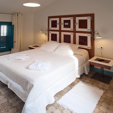 Hotel Hostal Chic Sant Feliu de Guíxols Phòng bức ảnh