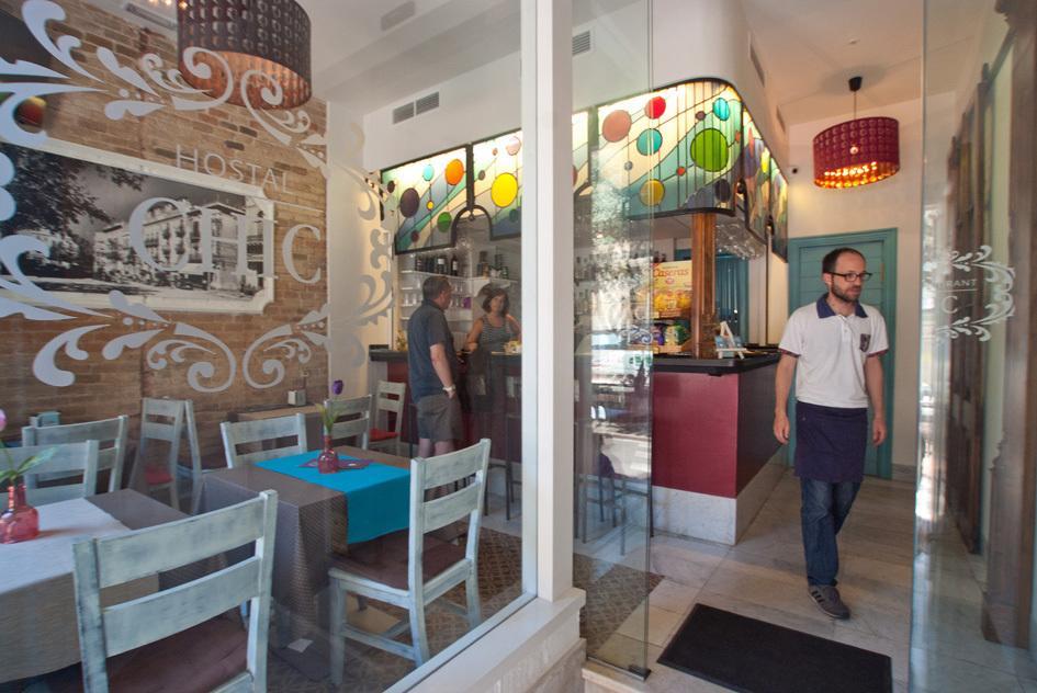 Hotel Hostal Chic Sant Feliu de Guíxols Ngoại thất bức ảnh