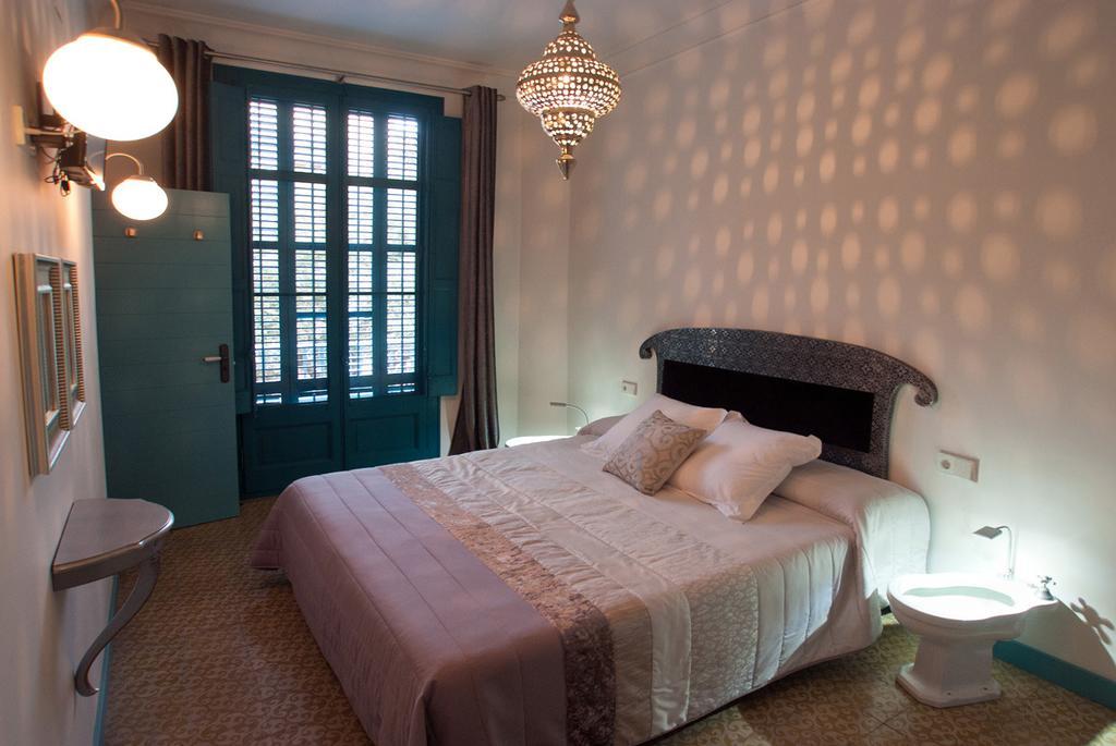 Hotel Hostal Chic Sant Feliu de Guíxols Phòng bức ảnh