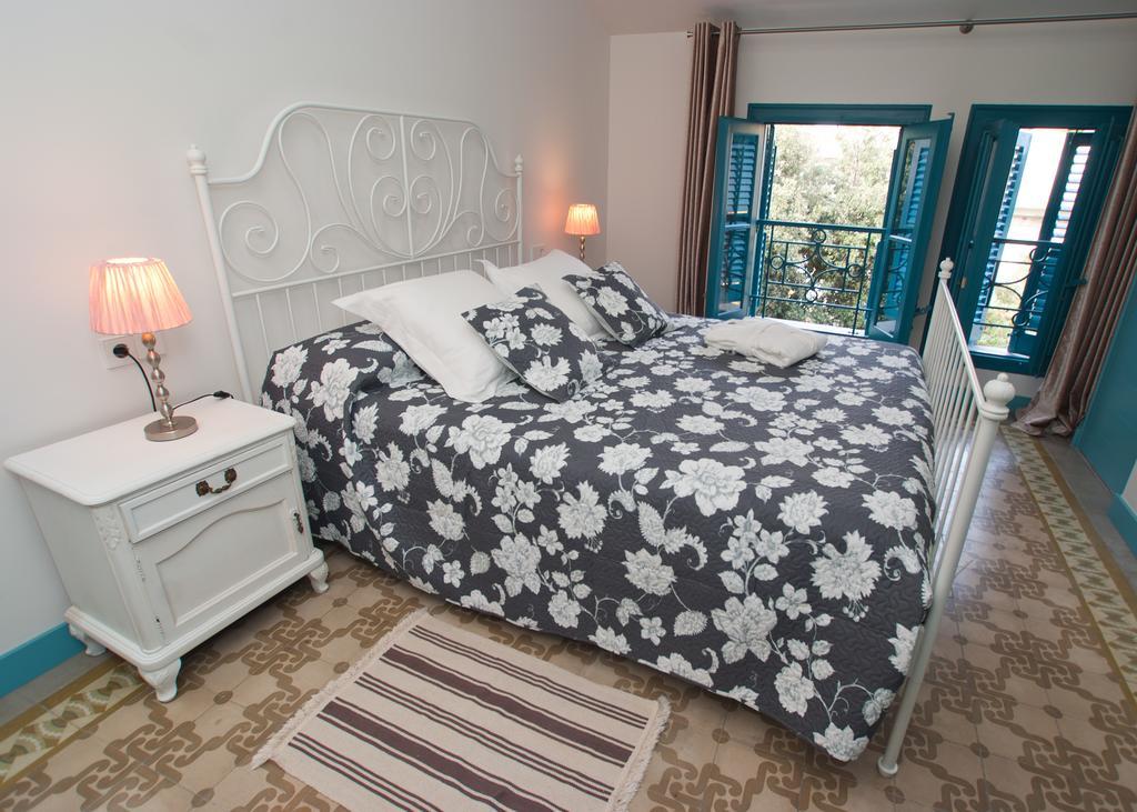 Hotel Hostal Chic Sant Feliu de Guíxols Phòng bức ảnh