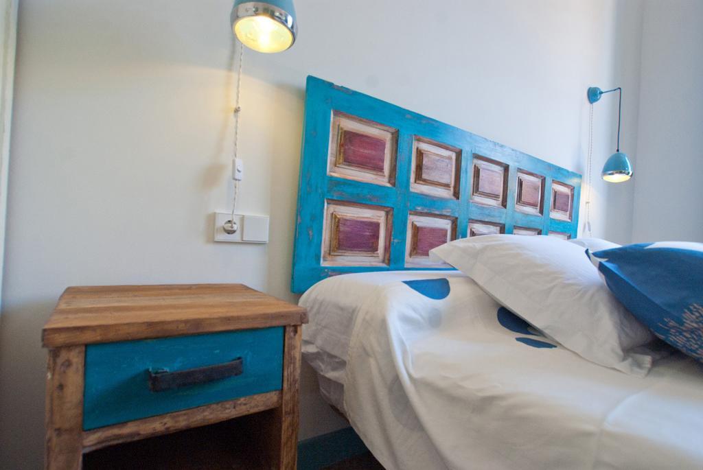 Hotel Hostal Chic Sant Feliu de Guíxols Phòng bức ảnh