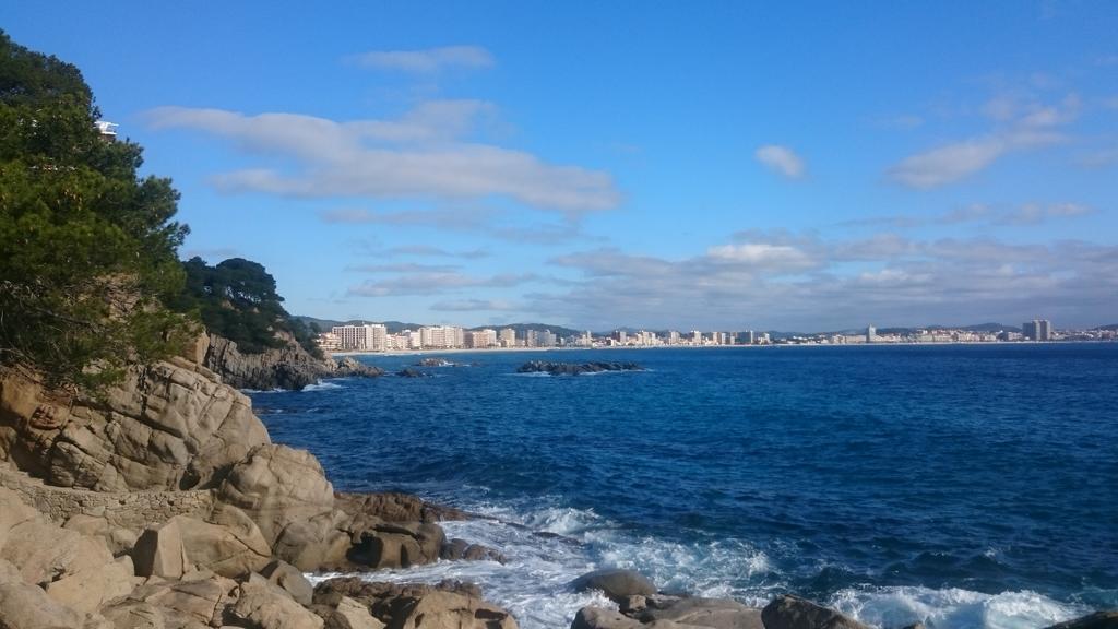 Hotel Hostal Chic Sant Feliu de Guíxols Ngoại thất bức ảnh